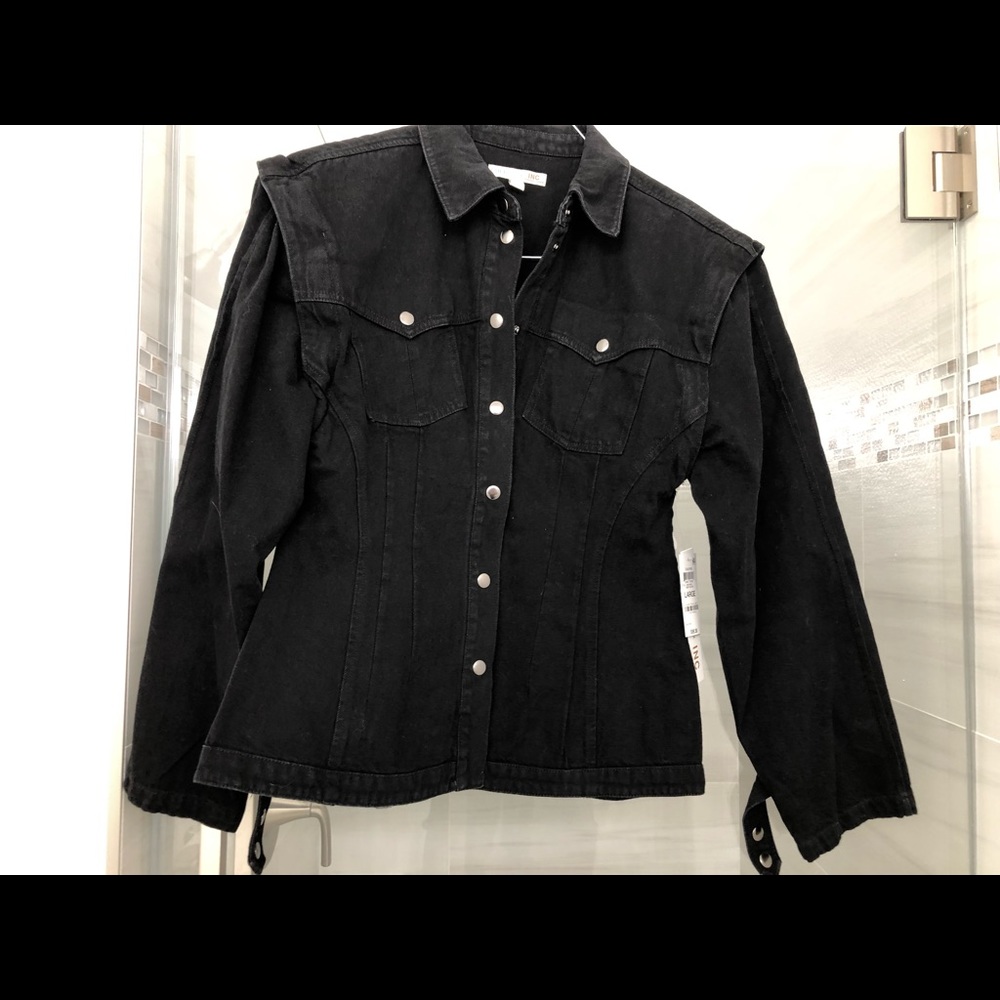 NWT INC BLACK JEAN JACKET SIZE LARGE